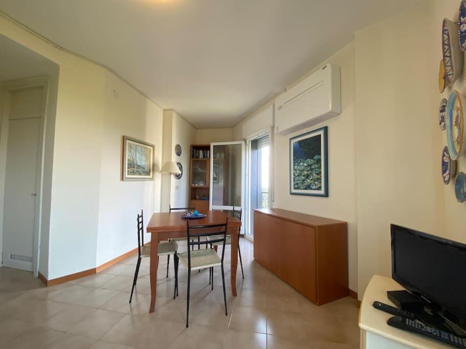 Appartamento Con Vista Panoramica E Piscina Lignano Sabbiadoro Kültér fotó