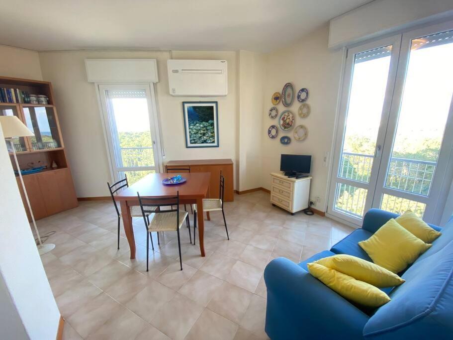 Appartamento Con Vista Panoramica E Piscina Lignano Sabbiadoro Kültér fotó
