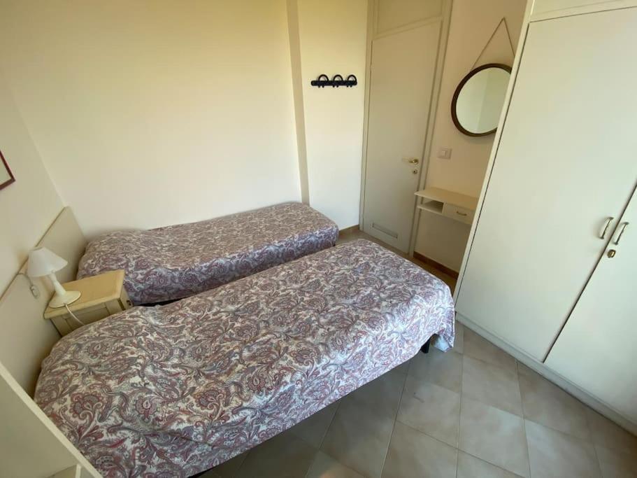 Appartamento Con Vista Panoramica E Piscina Lignano Sabbiadoro Kültér fotó